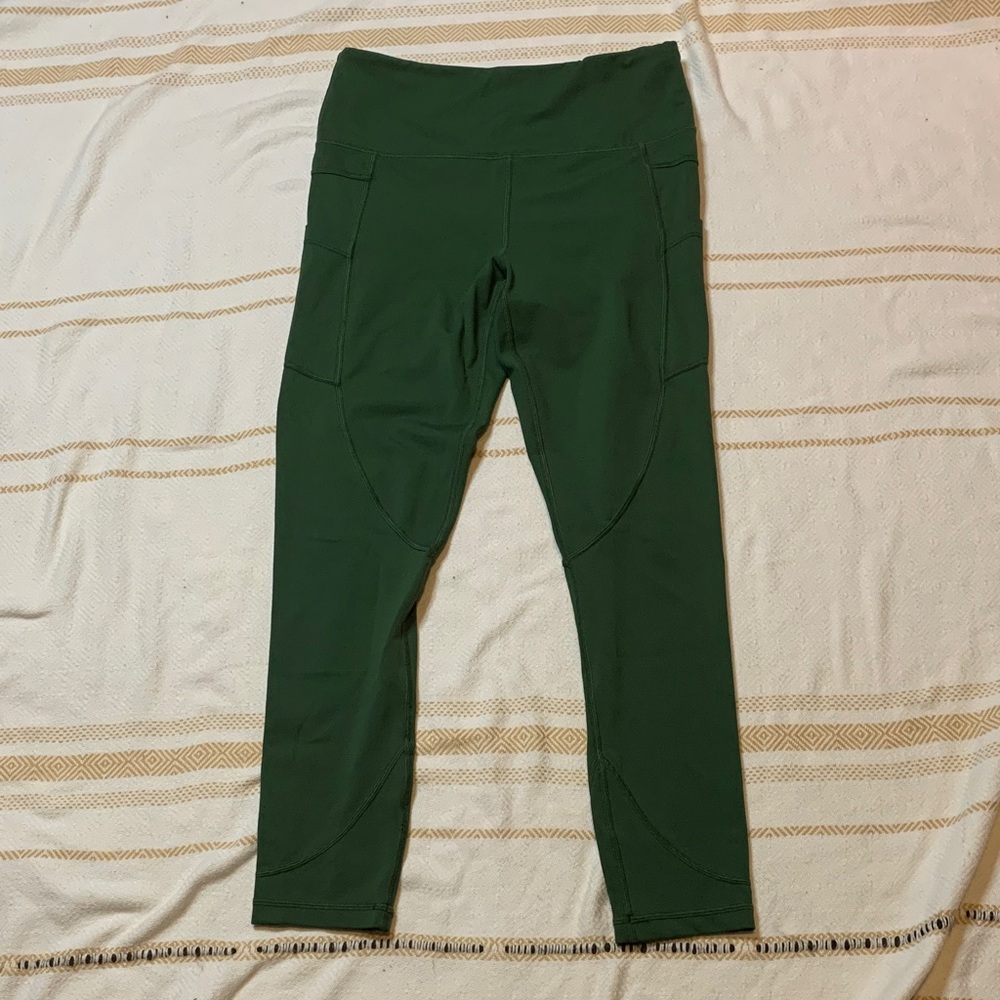 Zyia Active Cropped Leggings Size 6-8